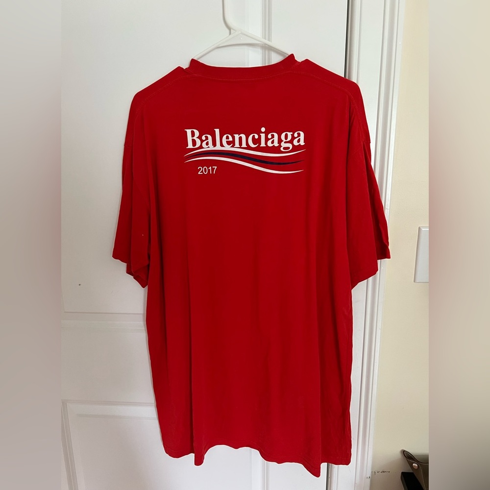 Balenciaga t shirt red size medium oversized fit like large in normal size